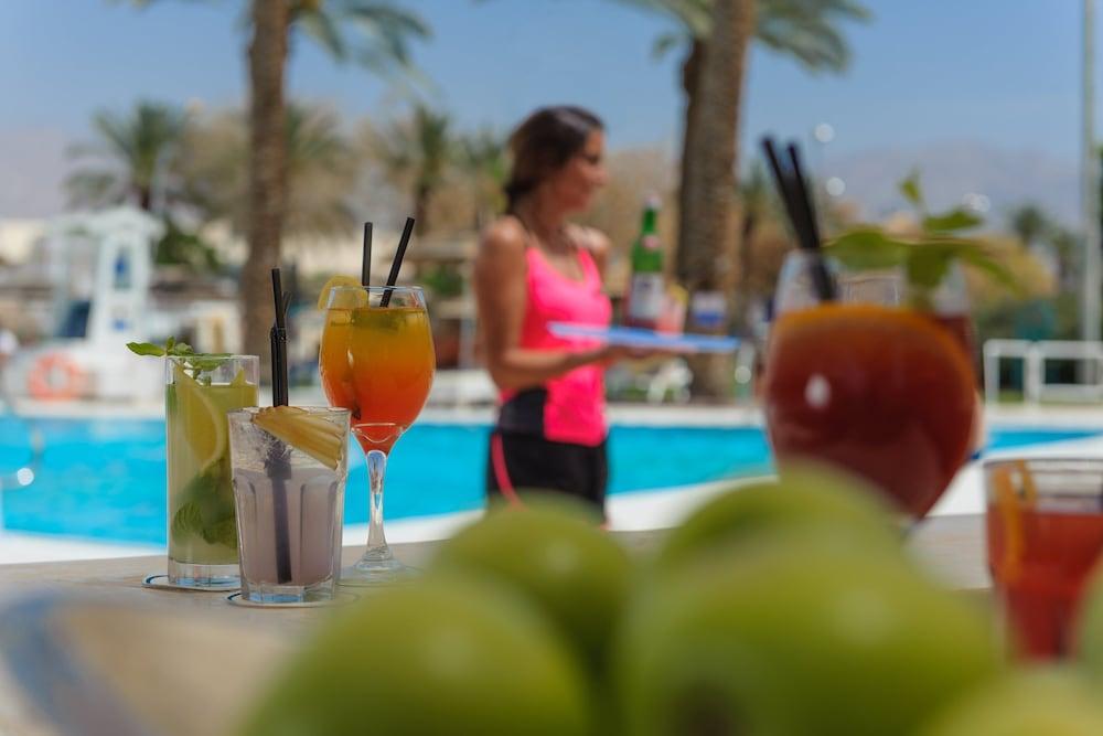 Magic Sunrise Club Hotel Eilat Exterior photo